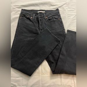 Levi’s Wedgie Straight Leg Jeans
